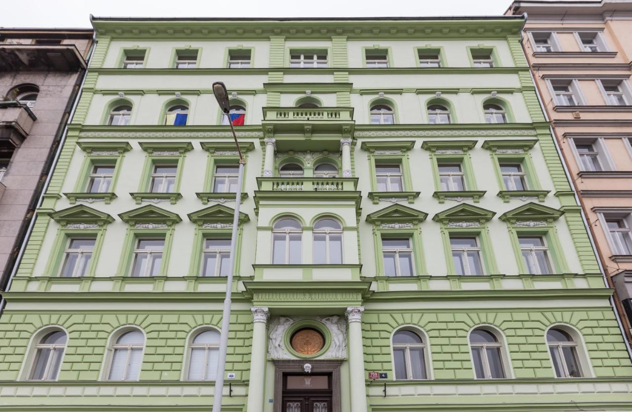 Jt'S Apartments Spanelska Str. Prague Exterior photo