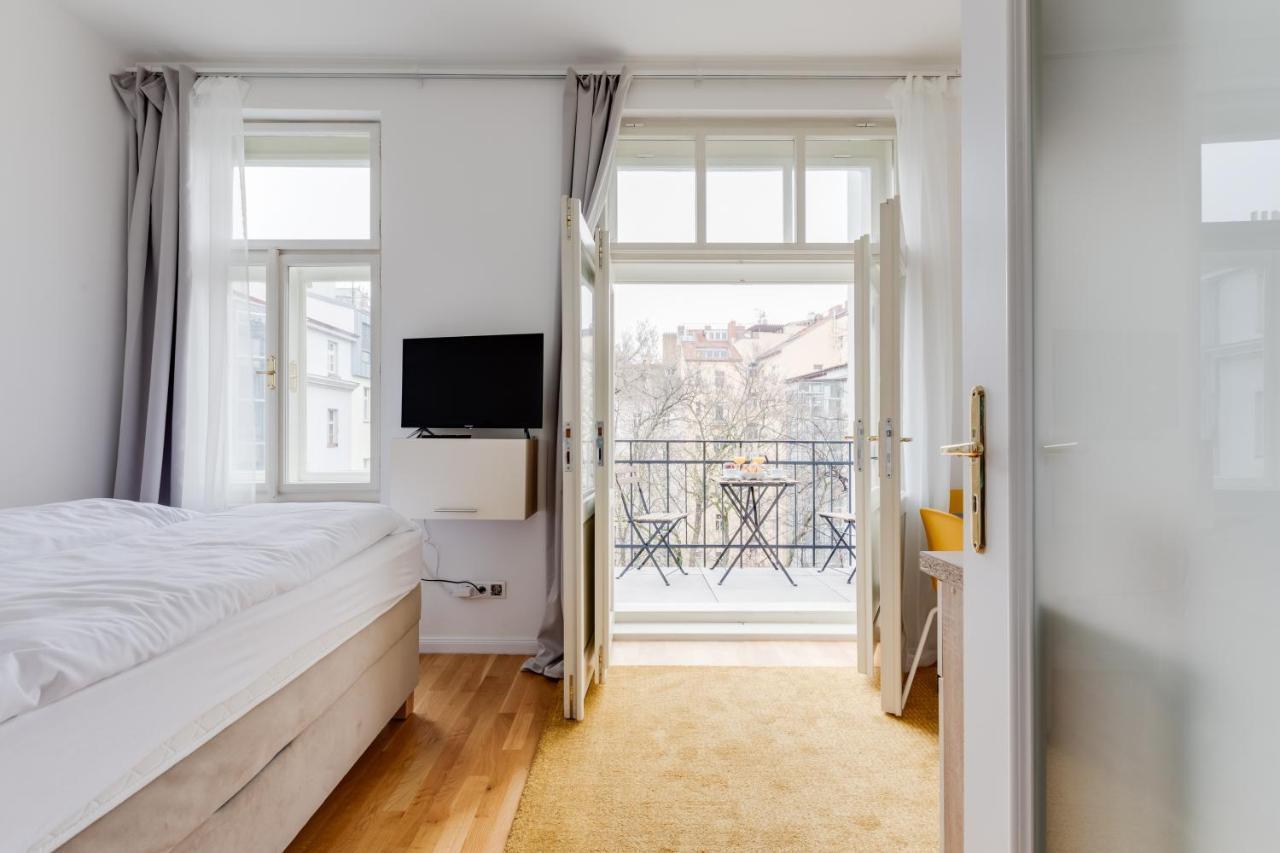 Jt'S Apartments Spanelska Str. Prague Exterior photo