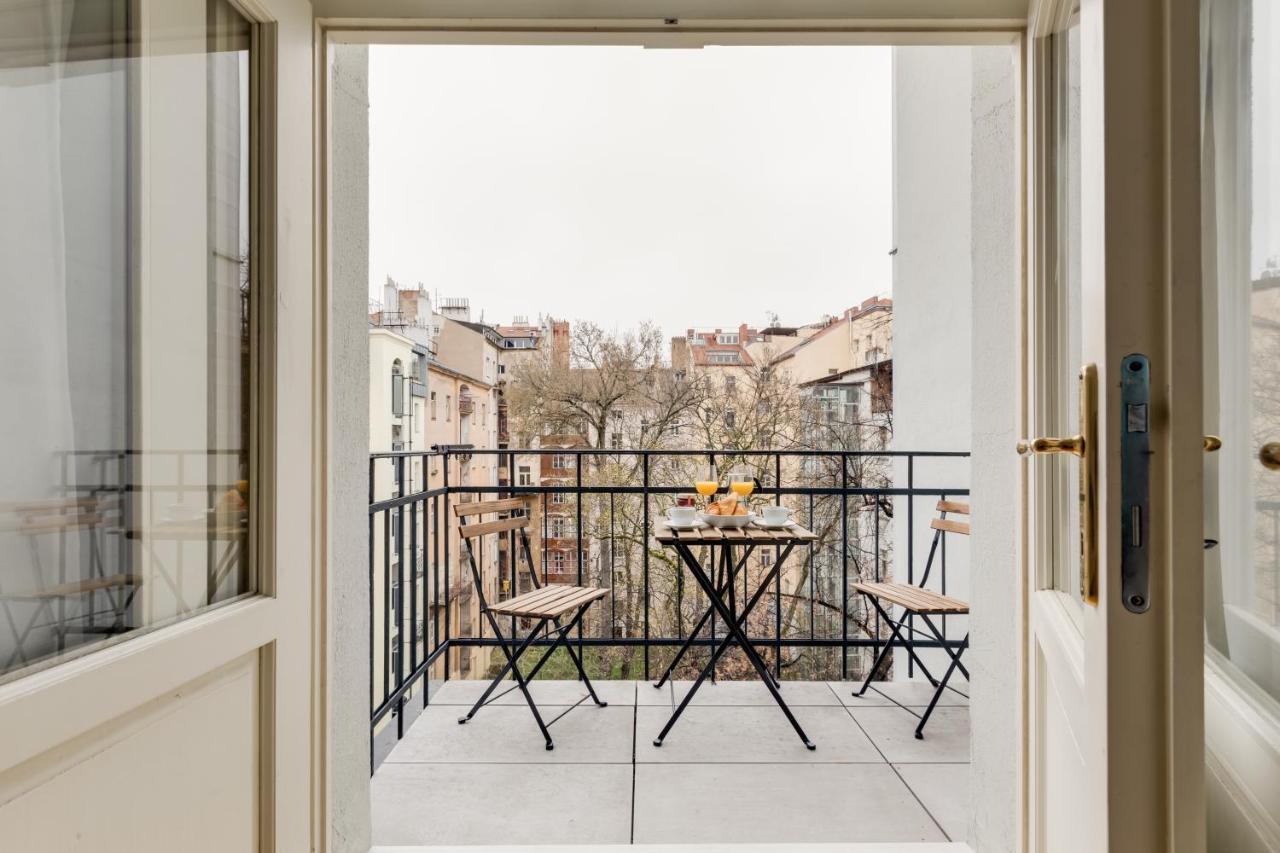 Jt'S Apartments Spanelska Str. Prague Exterior photo
